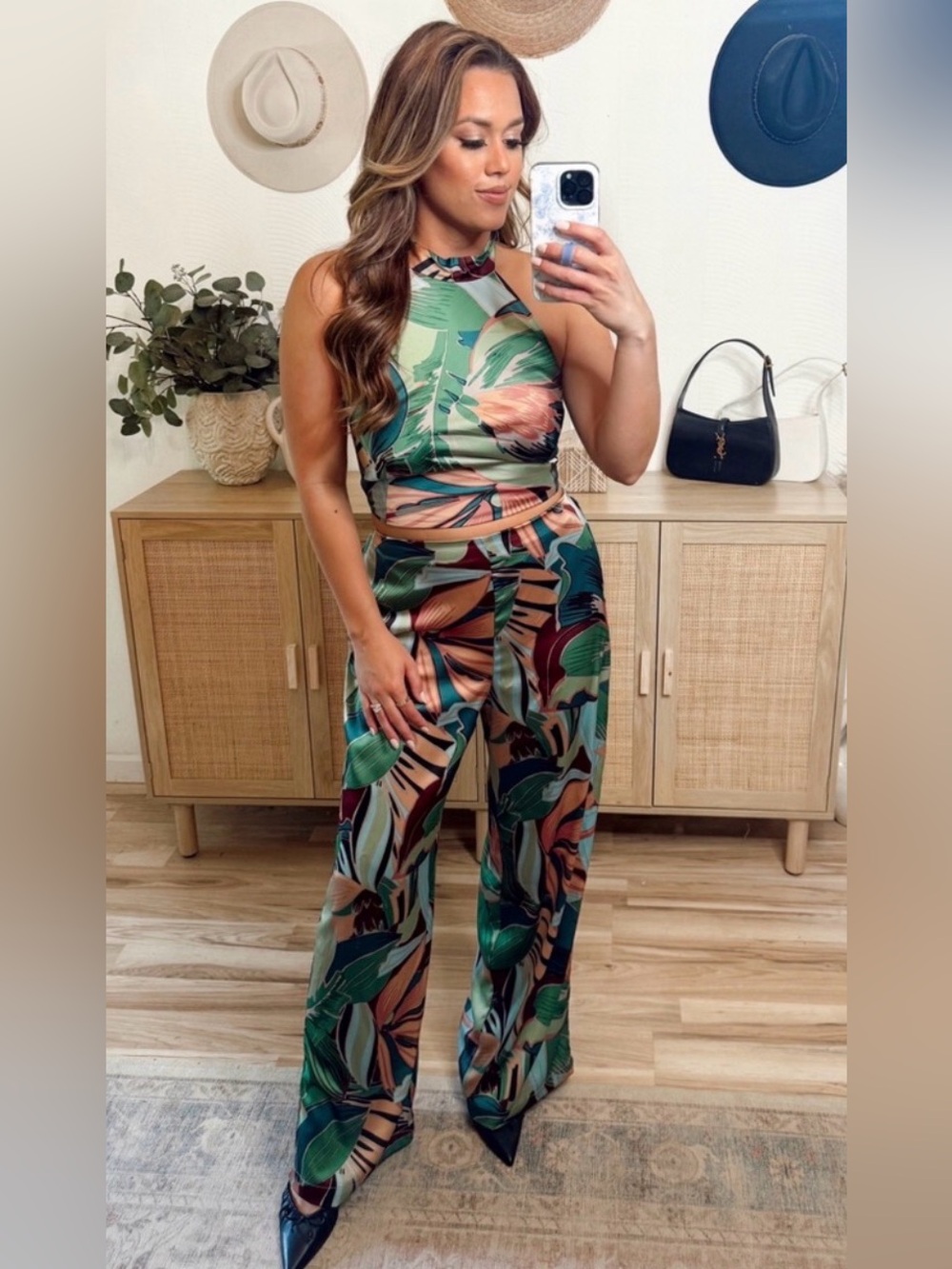 Rachel Zoe Women’s 2-Piece Tropical Palm Print‎ Satin Halter & Pant Set Small